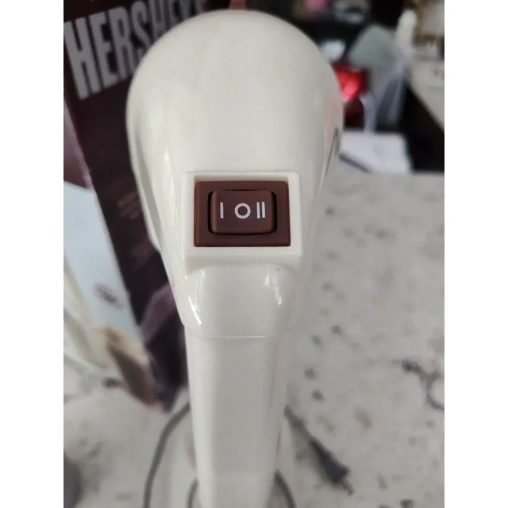 NEW Hershey's Chocolate Brand Milkshake Maker Mixer Brown Battery Power BPA FREE